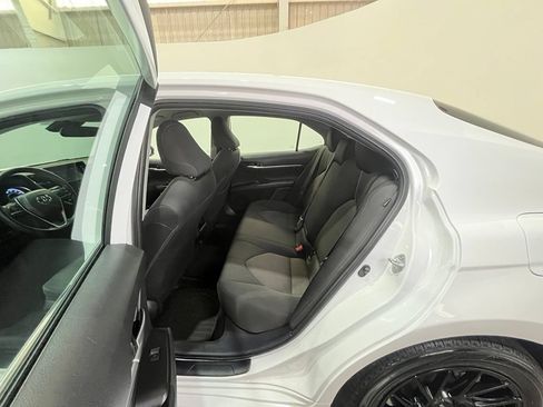 Used 2023 Toyota Camry LE FWD image 18