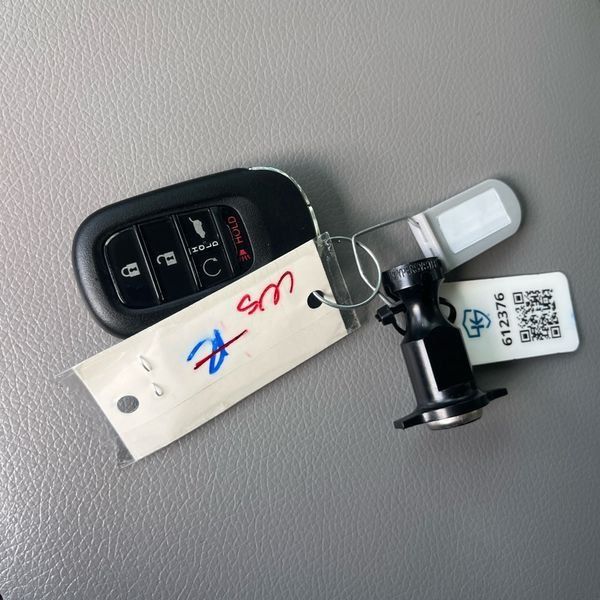 Used 2024 Honda Pilot Touring image 18