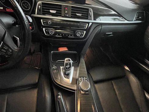 Used 2018 BMW 330i Sedan w/ Convenience Package RWD image 12