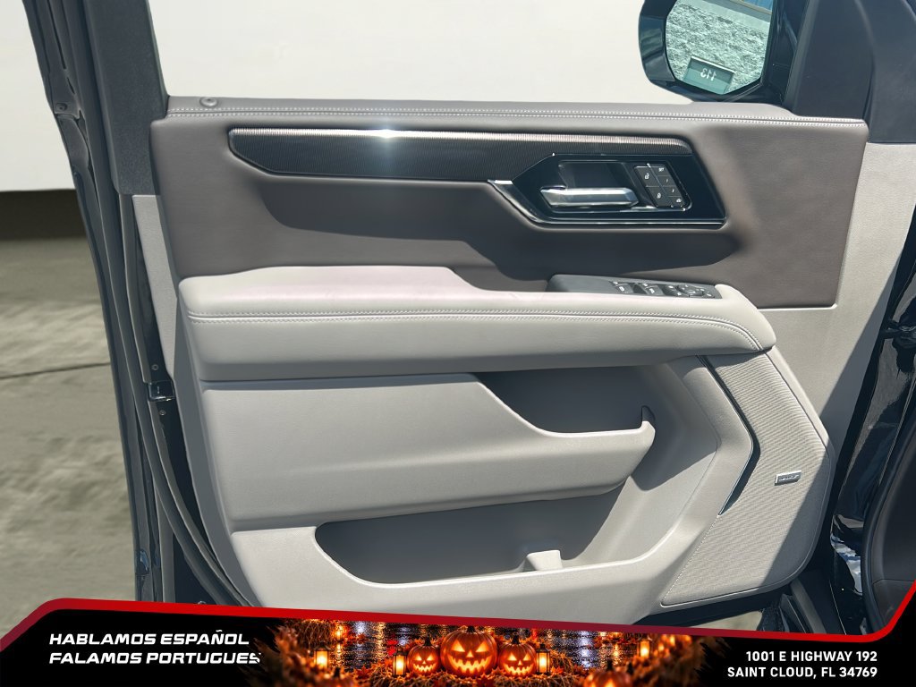 New 2026 GMC Yukon XL Elevation w/ LPO, Elevation Black Package AWD/4WD image 10