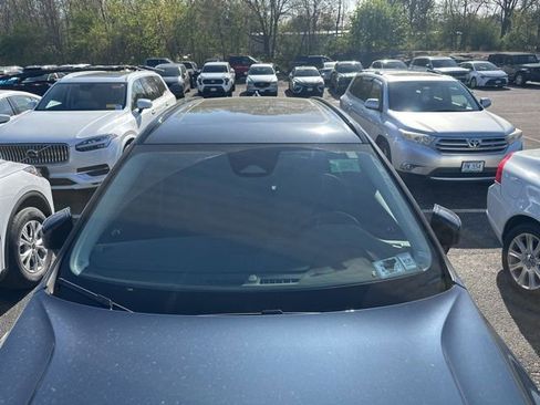 Used 2023 Volvo XC60 B5 Plus w/ Climate Package AWD/4WD image 8