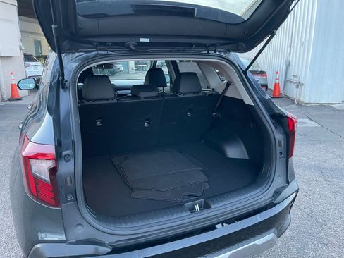 Used 2025 Kia Seltos S image 30