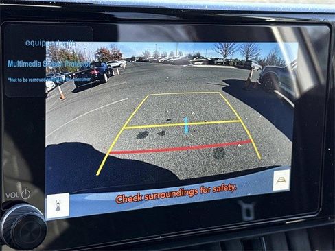 Used 2025 Toyota RAV4 XLE image 20