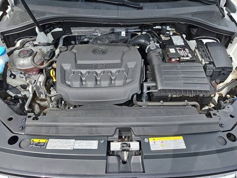 Used 2021 Volkswagen Tiguan SEL w/ 3rd Row Seat Package image 31