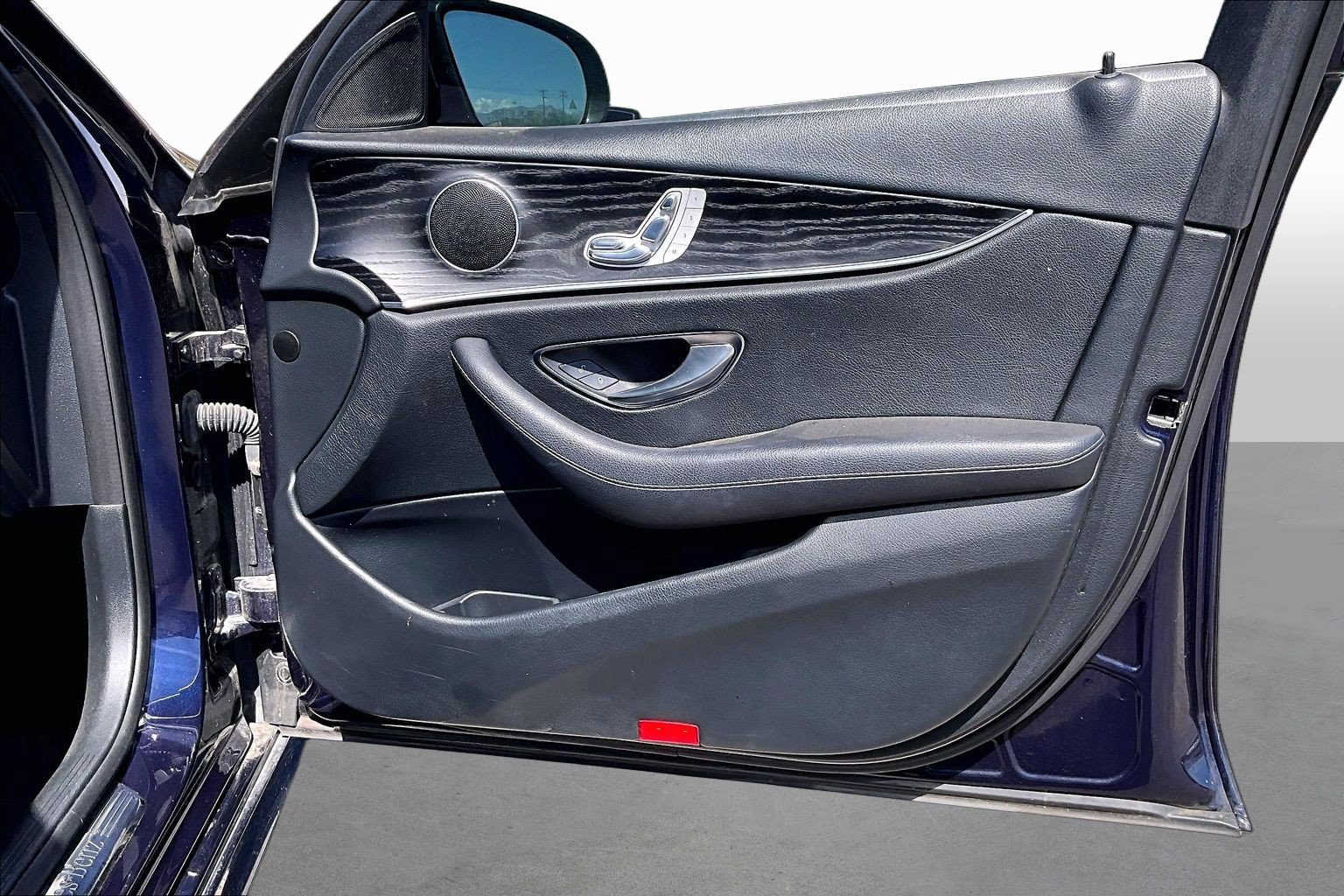 Used 2018 Mercedes-Benz E 300 w/ AMG Line Exterior image 13