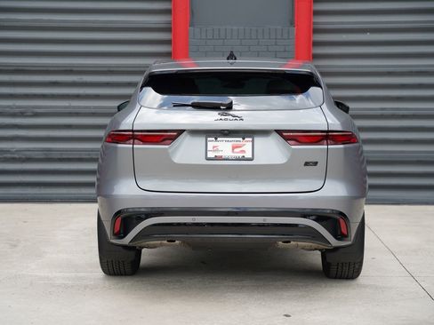 Used 2026 Jaguar F-PACE R-Dynamic S AWD/4WD image 8