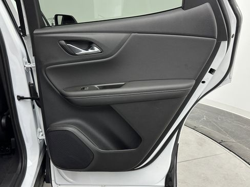 Used 2025 Chevrolet Blazer LT image 30