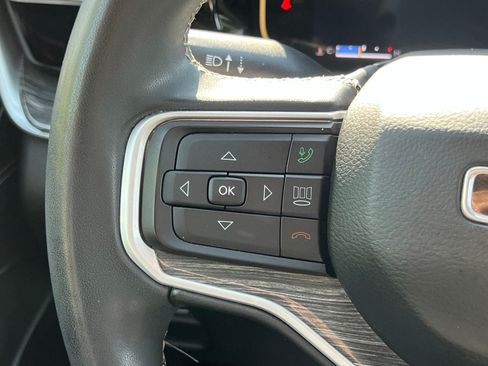 Used 2022 Jeep Wagoneer Series II RWD image 28