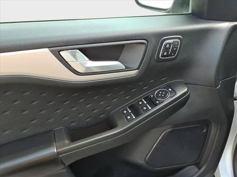 Used 2020 Ford Escape SEL AWD/4WD image 15