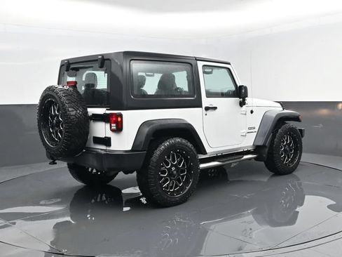Used 2015 Jeep Wrangler Sport w/ Quick Order Package 24S AWD/4WD image 19