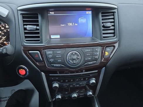 Used 2015 Nissan Pathfinder Platinum image 15