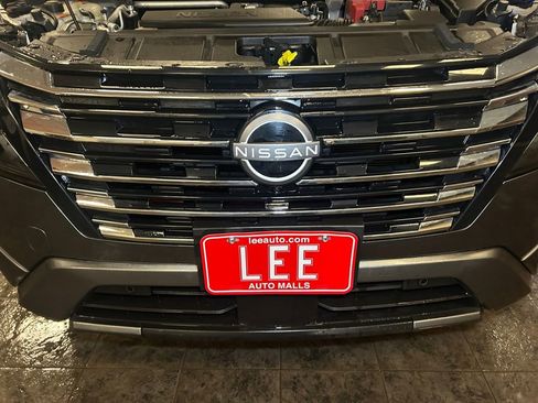 Used 2026 Nissan Rogue SL image 25