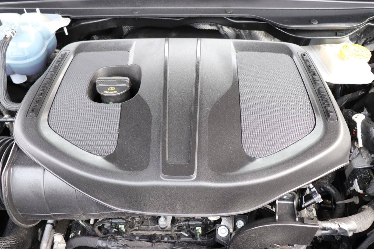 Used 2025 RAM 1500 Laramie AWD/4WD image 54