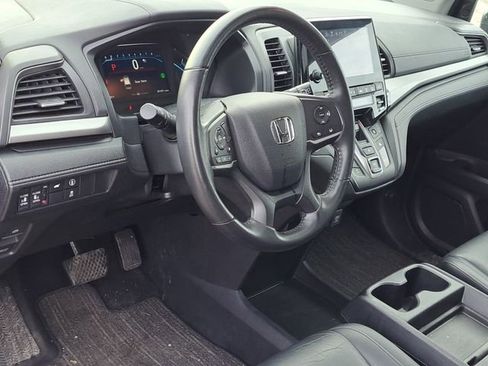 Certified 2024 Honda Odyssey EX-L image 8