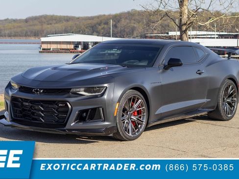 Used 2024 Chevrolet Camaro ZL1 RWD image 1