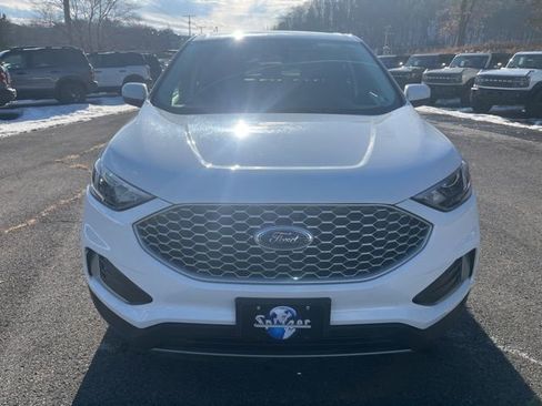 Used 2023 Ford Edge SEL image 11