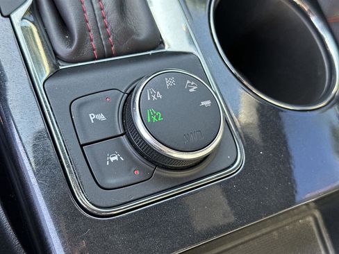 Used 2019 Chevrolet Blazer RS image 27