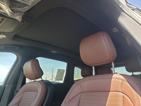 New 2026 Lincoln Nautilus Reserve AWD/4WD image 18