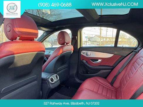 Used 2019 Mercedes-Benz C 300 4MATIC Sedan image 30
