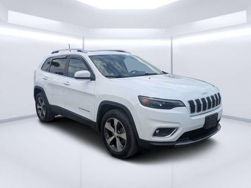 Used 2019 Jeep Cherokee Limited AWD/4WD image 1