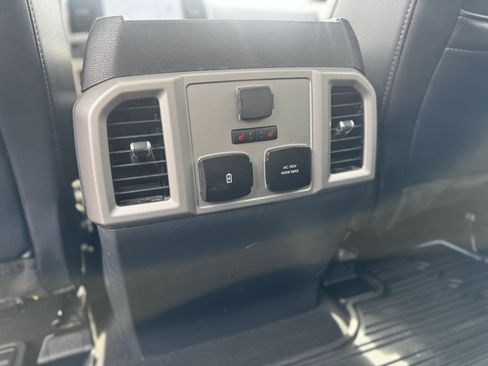 Used 2022 Ford F250 Lariat w/ Lariat Ultimate Package image 20