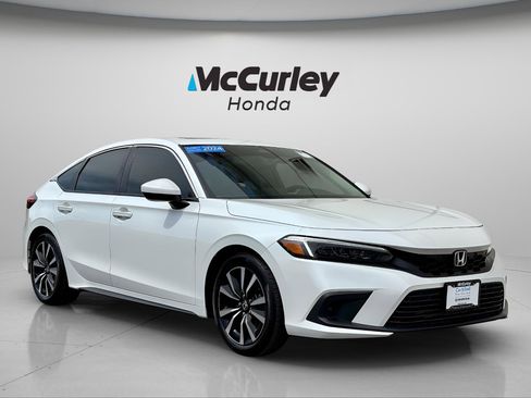 Certified 2024 Honda Civic EX-L image 1