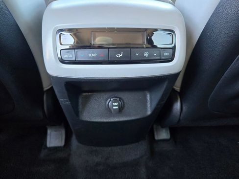 Used 2024 Hyundai Palisade SEL AWD/4WD image 19