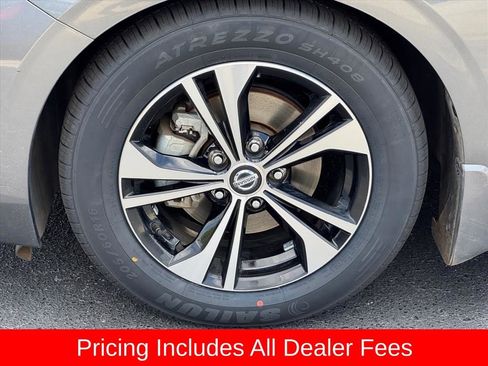 Used 2020 Nissan Sentra SV w/ Trunk Package FWD image 9