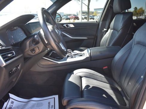 Used 2022 BMW X7 xDrive40i w/ Executive Package image 15