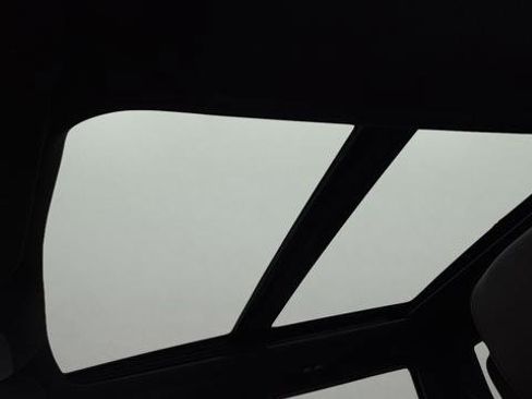 Used 2025 Ford F250 King Ranch w/ FX4 Off-Road Package image 32