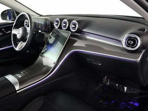 Used 2022 Mercedes-Benz C 300 Sedan image 9
