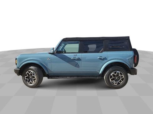 Used 2023 Ford Bronco Outer Banks image 5