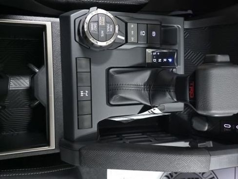 New 2026 Toyota Tacoma TRD Off-Road AWD/4WD image 28