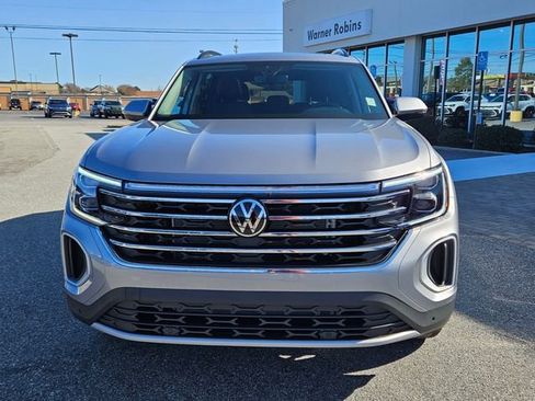 New 2026 Volkswagen Atlas SE image 2