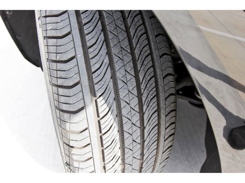 Used 2024 Buick Envista Sport Touring w/ Convenience I Package image 31