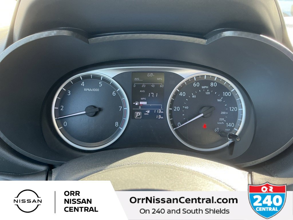 Used 2025 Nissan Versa S w/ Trunk Package FWD image 21