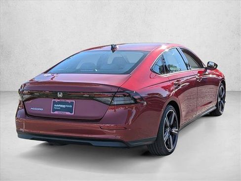 New 2026 Honda Accord SE image 2