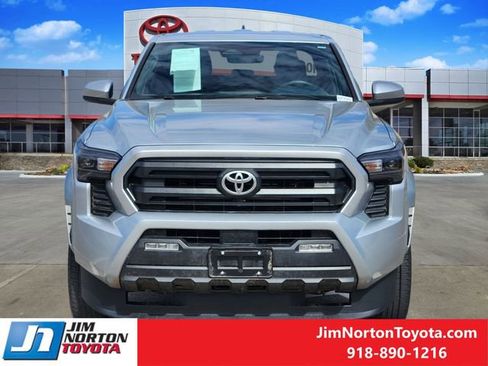 Used 2024 Toyota Tacoma SR5 image 2