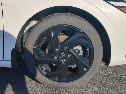 Used 2026 Hyundai Elantra Sport FWD image 10