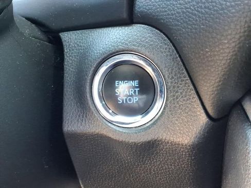 Used 2019 Toyota RAV4 Adventure image 15