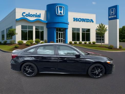 Used 2025 Honda Civic Sport image 8