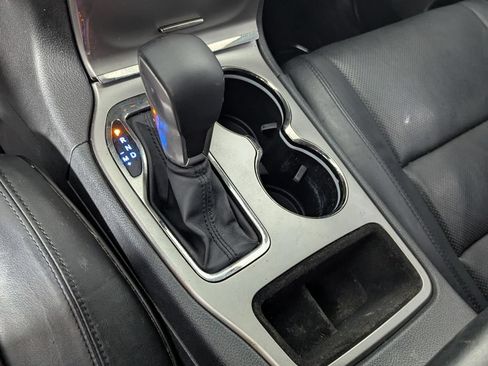 Used 2019 Jeep Grand Cherokee High Altitude RWD image 22