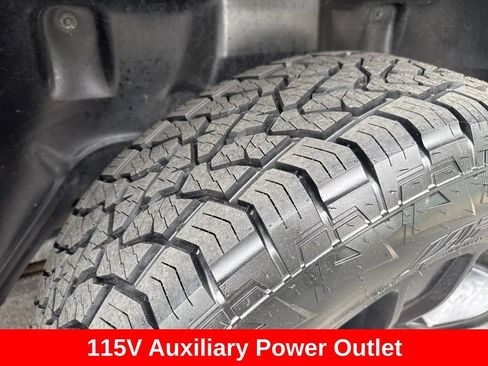 Used 2021 RAM 1500 Big Horn AWD/4WD image 45