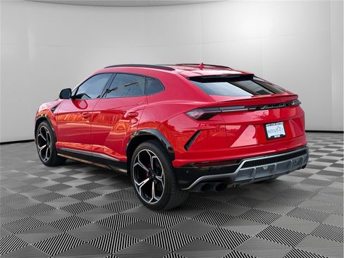 Used 2019 Lamborghini Urus AWD/4WD image 3