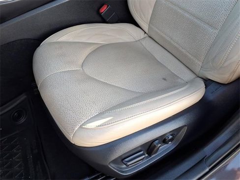 Certified 2020 Toyota Avalon Limited w/ Advanced Safety Package image 15