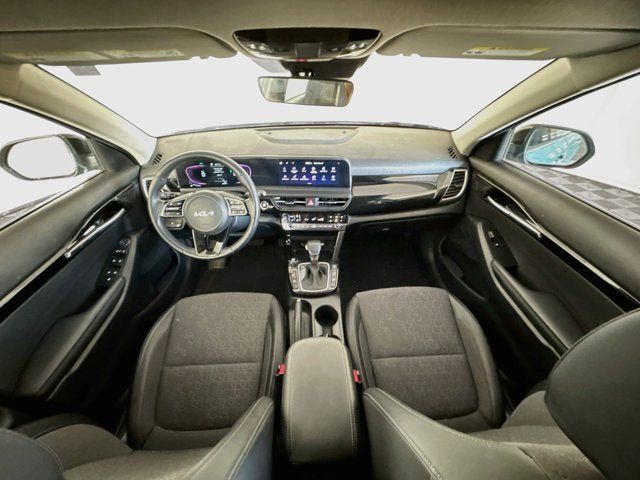 Certified 2025 Kia Seltos S AWD/4WD image 30