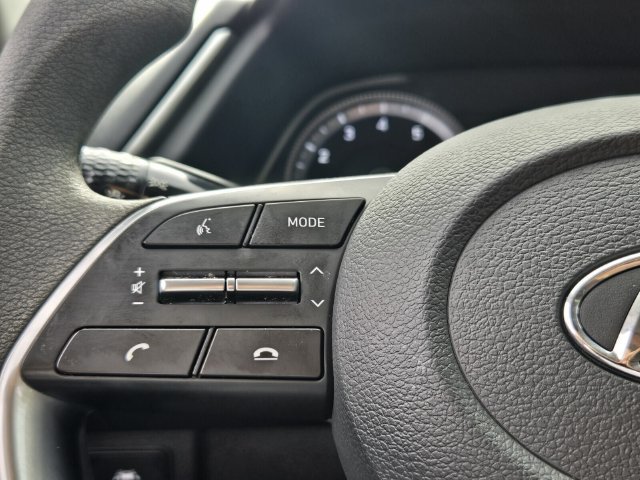 Used 2023 Hyundai Sonata SE FWD image 23