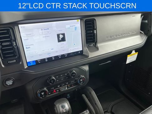 New 2025 Ford Bronco Badlands image 12