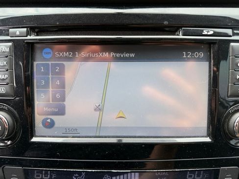 Used 2014 Nissan Rogue SV w/ SV Premium Package AWD/4WD image 21