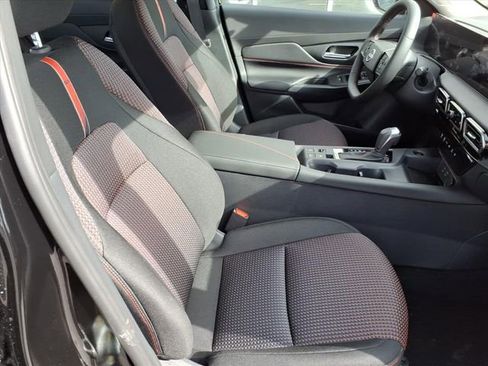 New 2026 Nissan Sentra SR image 17